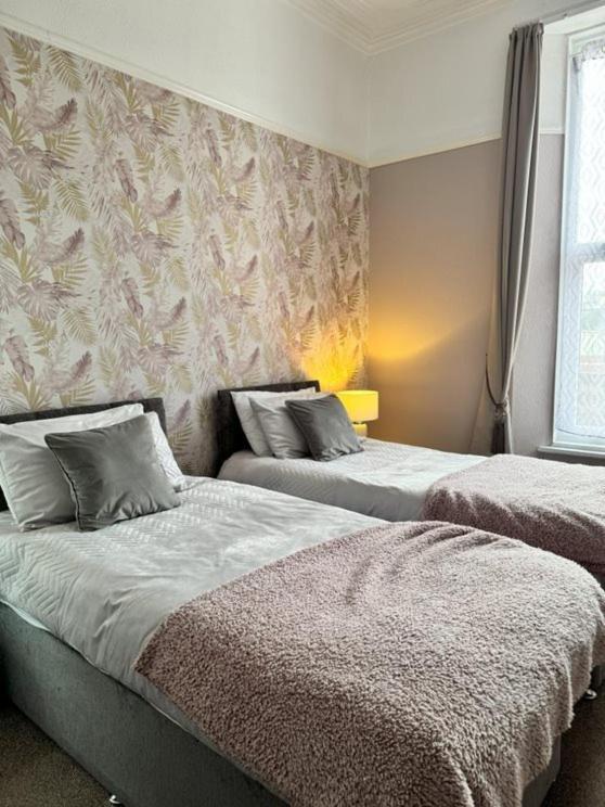 The Patricia Hotel Torquay Room photo