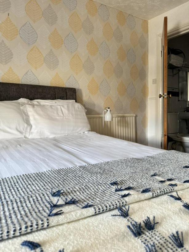 The Patricia Hotel Torquay Room photo