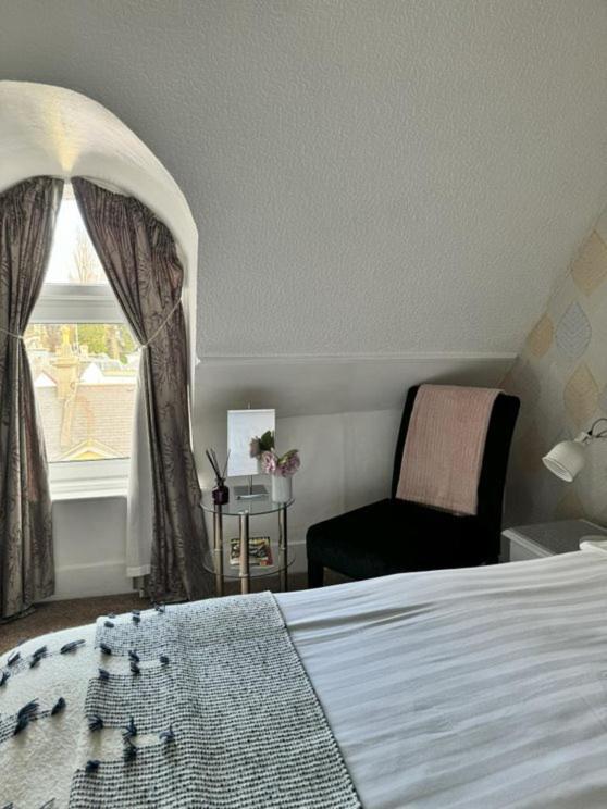 The Patricia Hotel Torquay Room photo