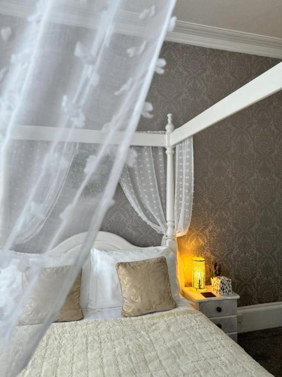 The Patricia Hotel Torquay Room photo