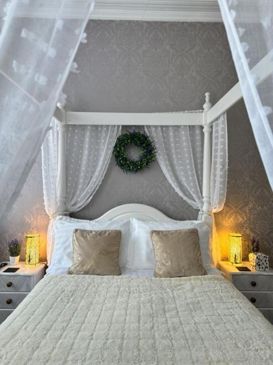 The Patricia Hotel Torquay Room photo