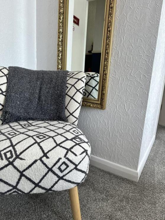 The Patricia Hotel Torquay Room photo